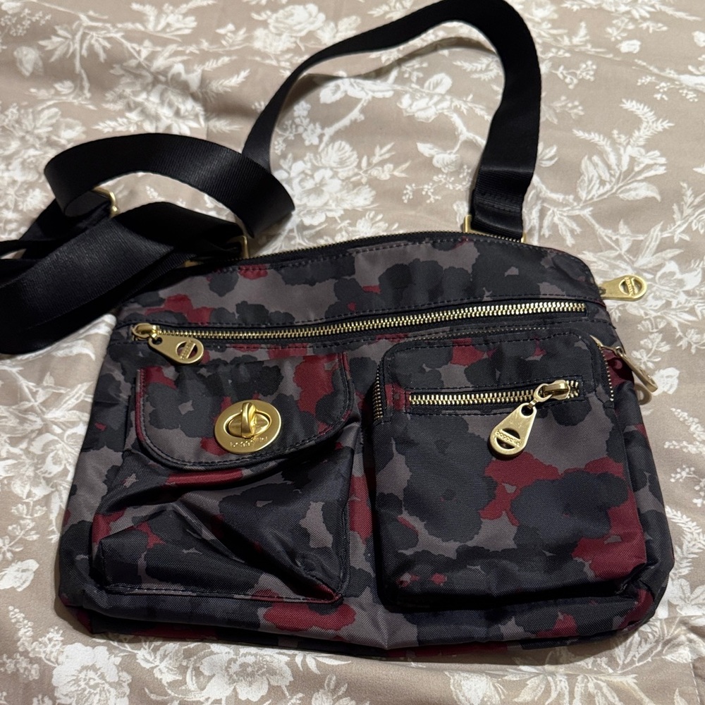 Baggalini Black and Red Women's Crossbody Bag